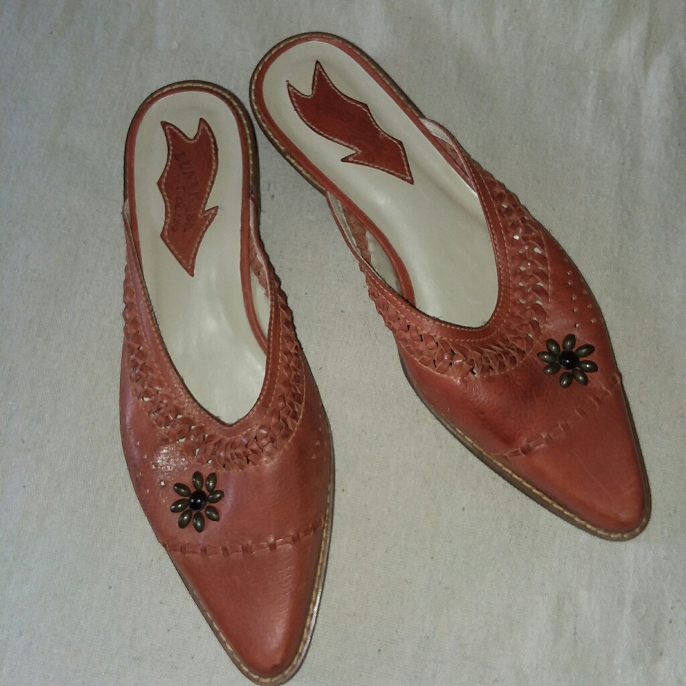 Luna Rosa by Pazzo slides 8.5